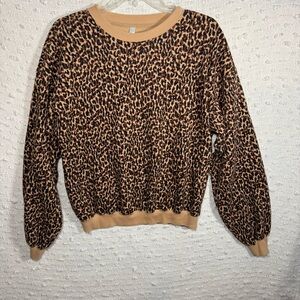 Fabletics Sweatshirt Women's M Fleece Cheetah Print Crewneck Pullover Brown Tan